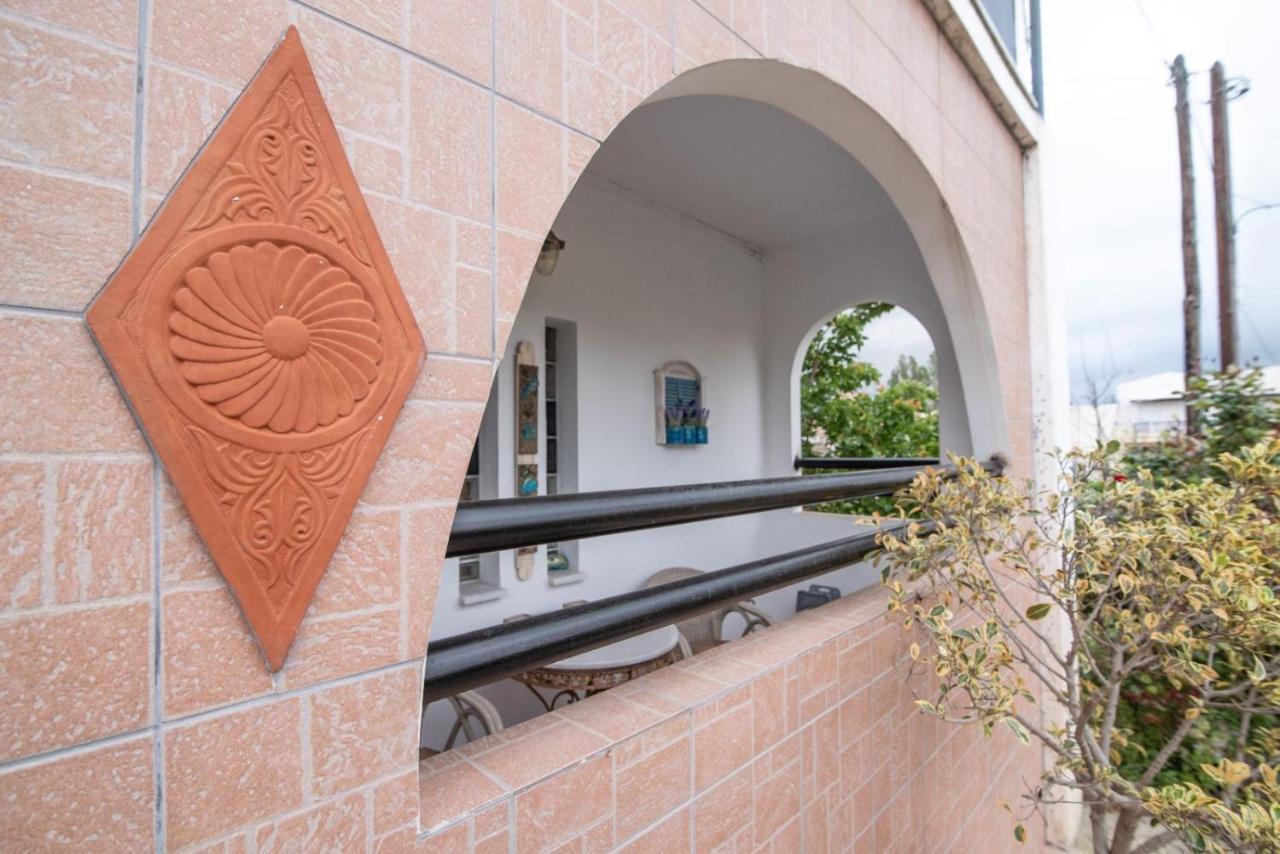 Just Near The Beach! Vintage Big Lovely House Kalivai Exteriör bild