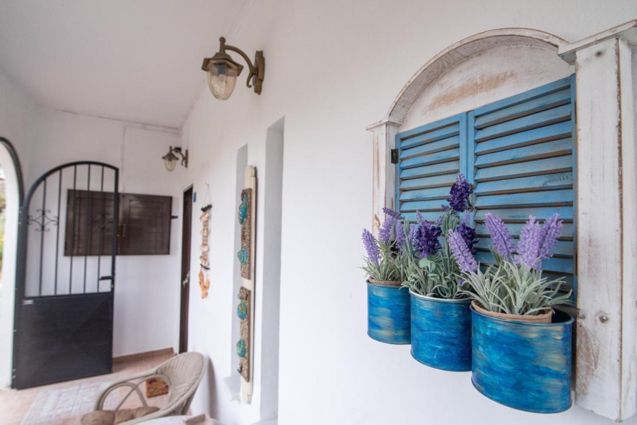 Just Near The Beach! Vintage Big Lovely House Kalivai Exteriör bild